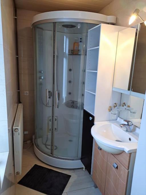 Spacious Apartment -Top Location Akureyri Ngoại thất bức ảnh